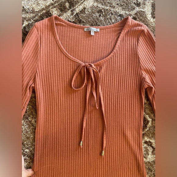 5/$25 Ribbed Long Sleeve Top - Picture 2 of 3